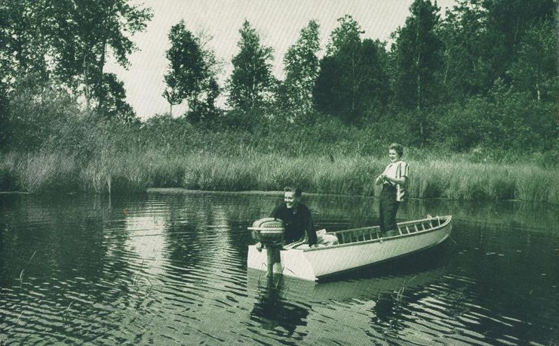 File:Chetekb51016.jpg